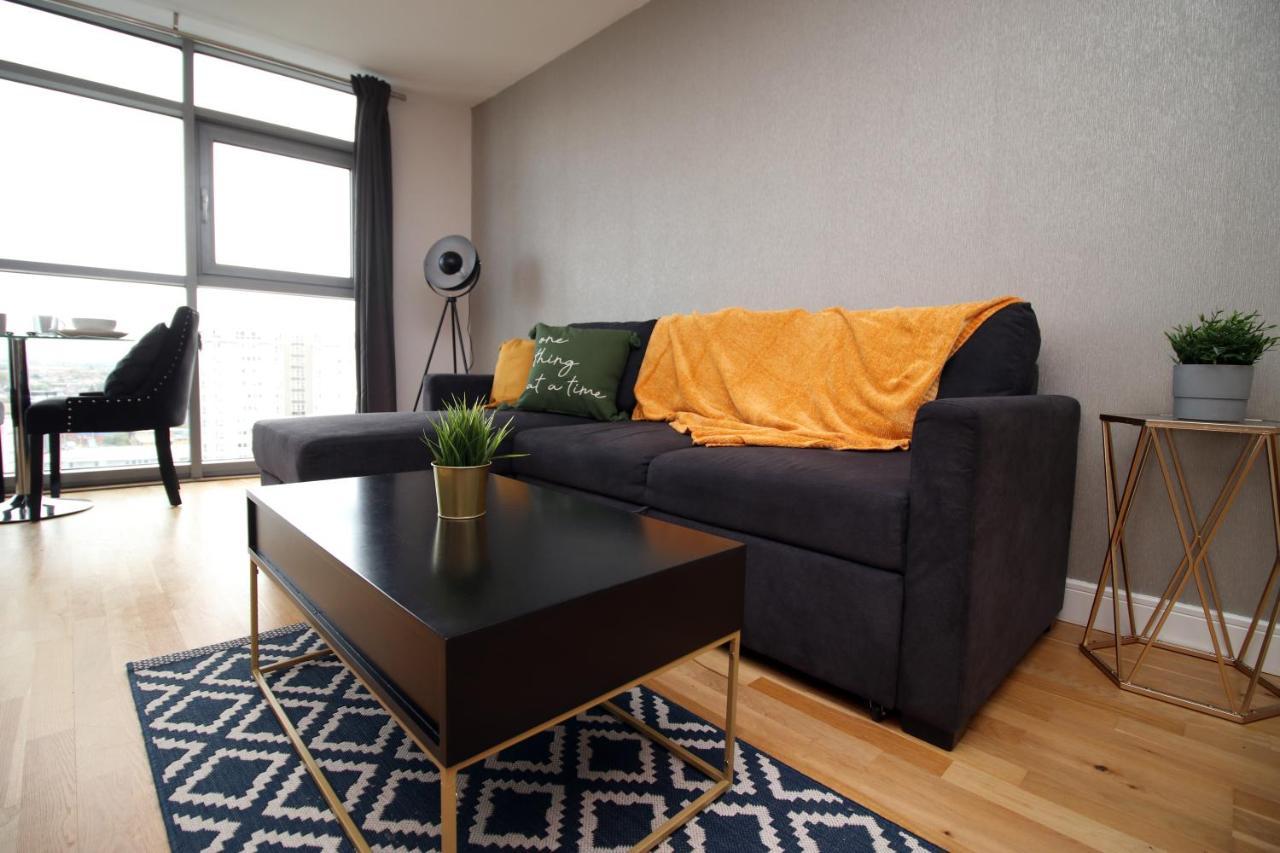 The View - Long Stay Offer - Modern Central Apartment And Parking By Cto Serviced Apartments Cardiff Exteriér fotografie