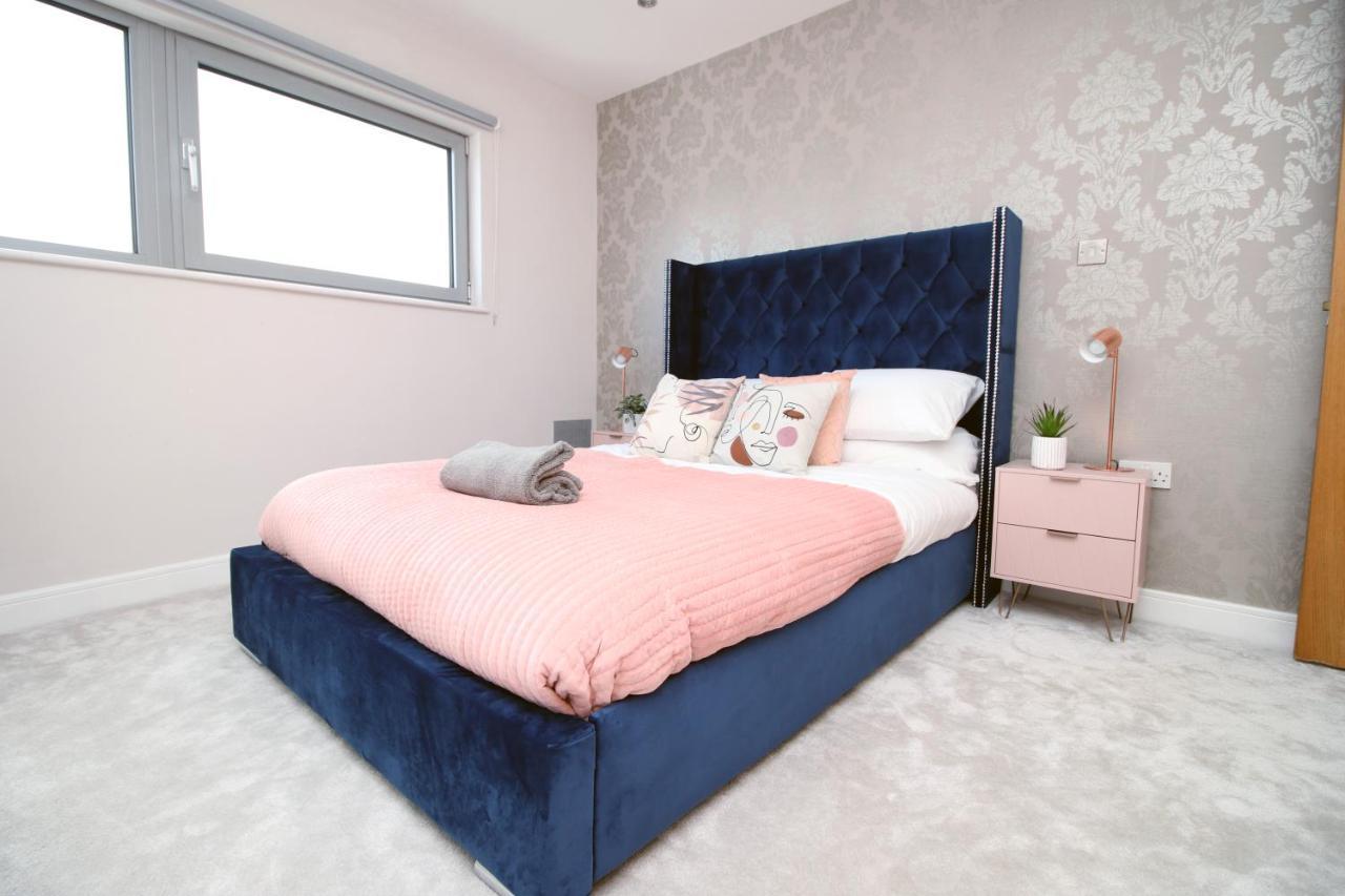 The View - Long Stay Offer - Modern Central Apartment And Parking By Cto Serviced Apartments Cardiff Exteriér fotografie